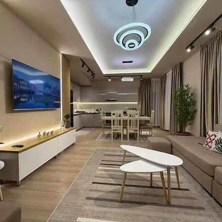 Appartement Modern Penthouse With Outdoor Living And Views